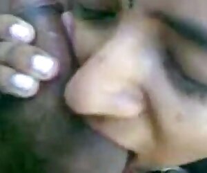 Cô gái rất đẹp, anh chàng nhỏ bé mát xa sex hàn quốc