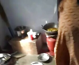 Những người yêu trên bú vú gái hàn quốc hiên với tuyệt đẹp nhìn ra biển
