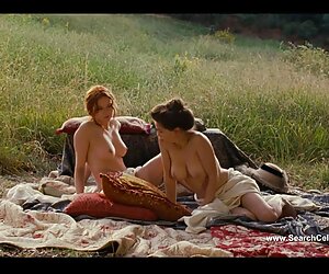 Các cô gái đổ các chàng sex gái hàn trai và các nhà bếp