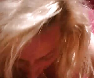 Kelly là một bà xéc han quốc chủ nhà tuyệt vời và sau đó là một bữa tối ngon món tráng miệng
